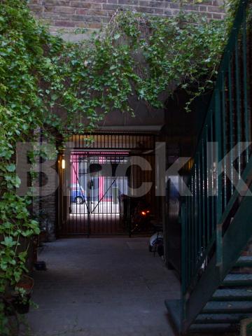 			New Instruction, 1 Bedroom, 1 bath, 1 reception Apartment			 Gattis Yard, KINGS CROSS